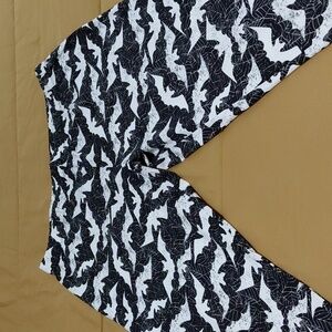 NO BOUNDARIES  Women's Holiday  Ankle Leggings - XXXL